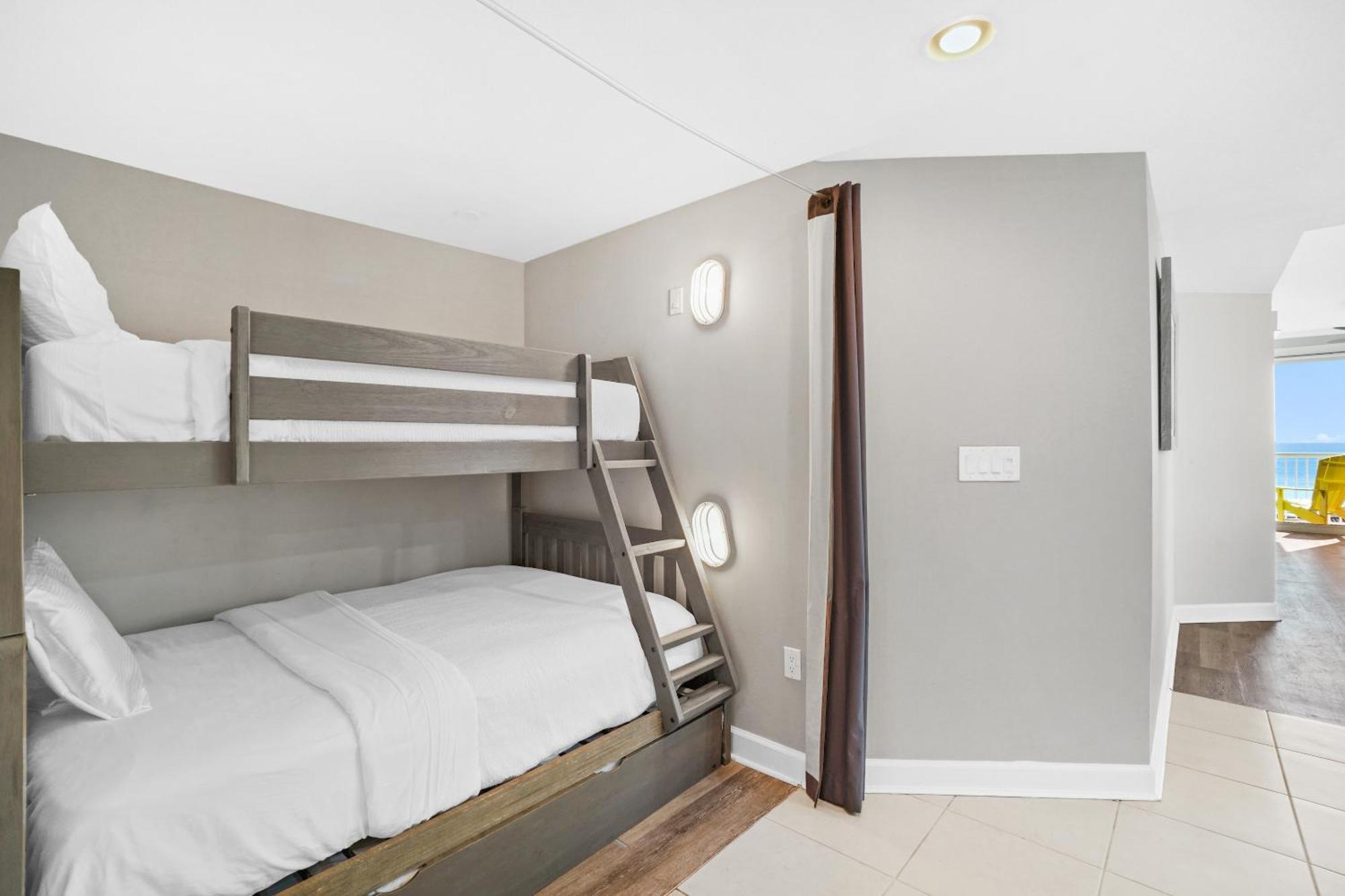 Grand Panama Beach Resort By Panhandle Getaways Panama City Beach Bilik gambar